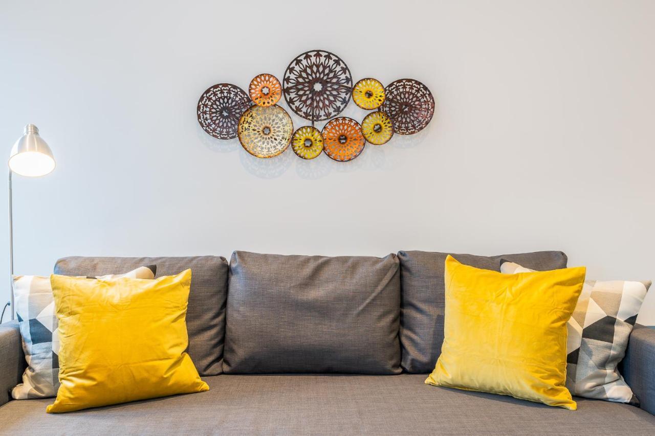 St Albans 2 Bed Luxury City Apartment, 5 Mins Walk To Train & Allocated Parking エクステリア 写真