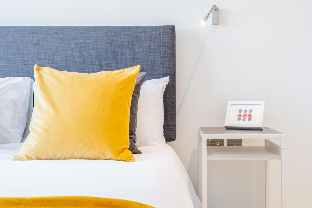 St Albans 2 Bed Luxury City Apartment, 5 Mins Walk To Train & Allocated Parking エクステリア 写真